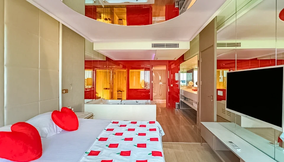 هتل آدم و حوا آنتالیا